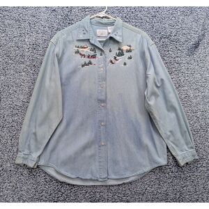 Northern Treasures Christmas Embroidered Denim Shirt Size SP Distressed Faded